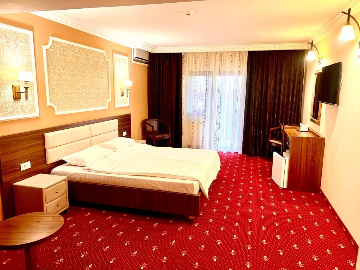 Complex Azar Hotel กาลาจิ ภายนอก รูปภาพ