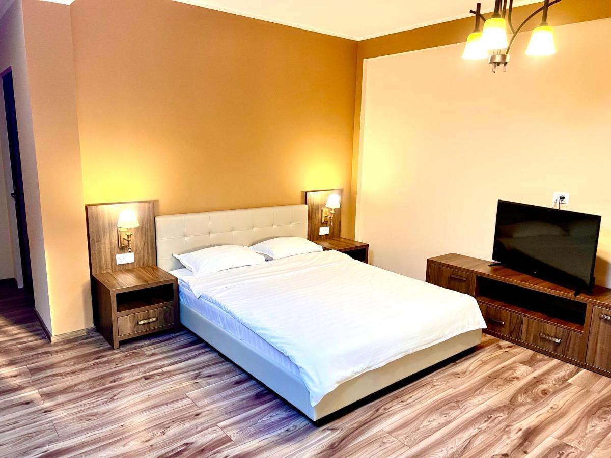 Complex Azar Hotel กาลาจิ ภายนอก รูปภาพ