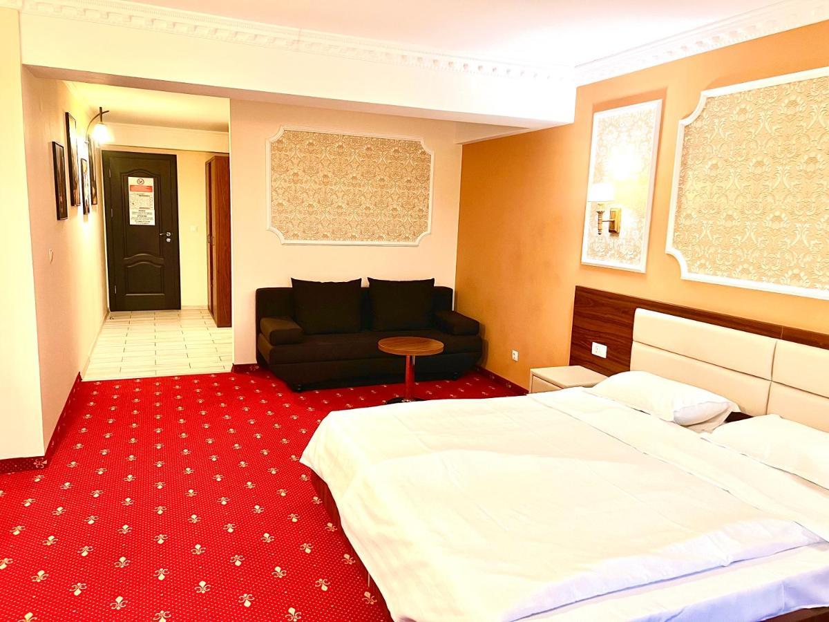 Complex Azar Hotel กาลาจิ ภายนอก รูปภาพ