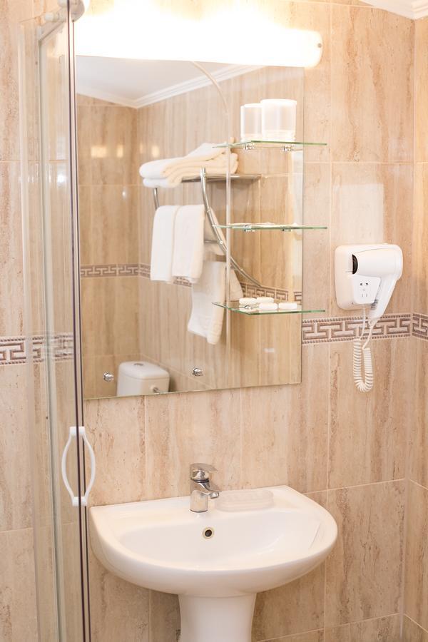 Complex Azar Hotel กาลาจิ ภายนอก รูปภาพ
